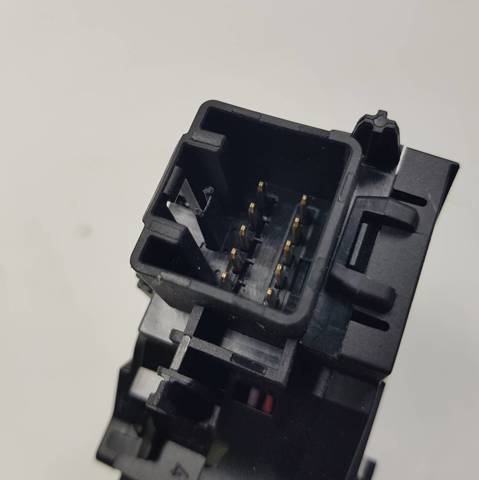 8A6T17A553AC Ford