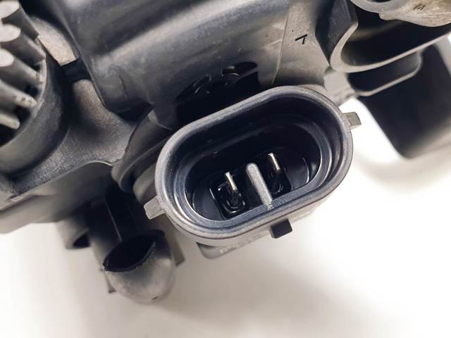8E0941699C VAG