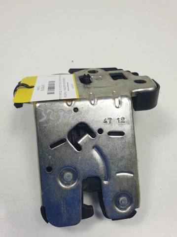 Cerradura de maletero 8R0827505 VAG