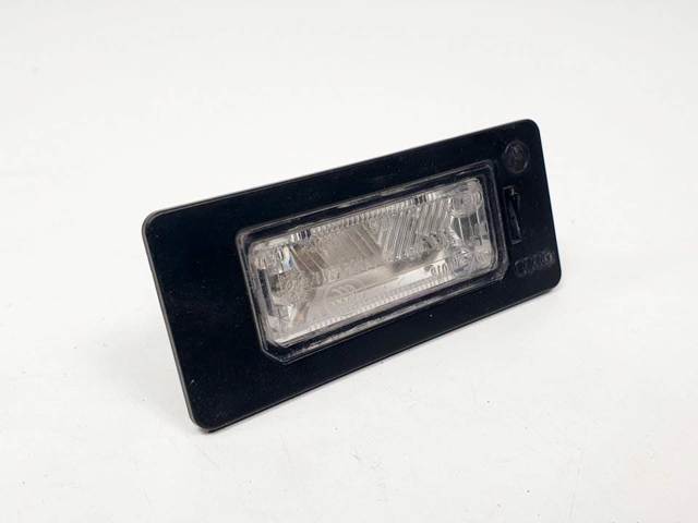 Lampara de matricula 8T0943021 VAG