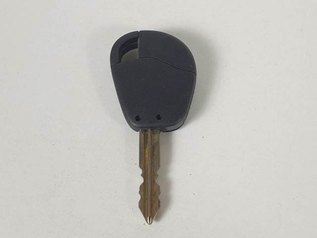 PEUGEOT 9170CW Bombín de cerradura de puerta delantera  en stock Terrassa