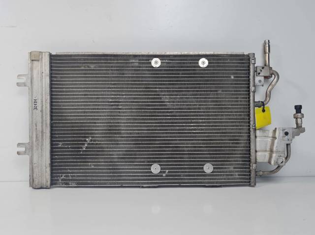 Condensador 93182213 OPEL