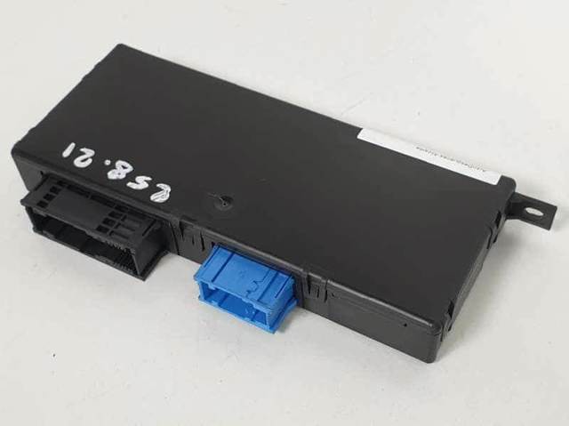 9321879 BMW