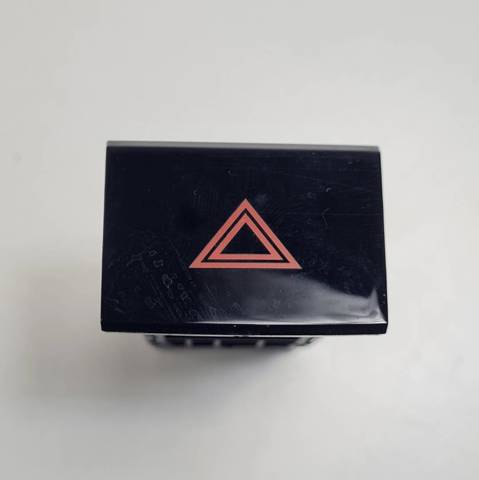 Comprar Botón de emergencia Hyundai Accent II LC a bajo precio