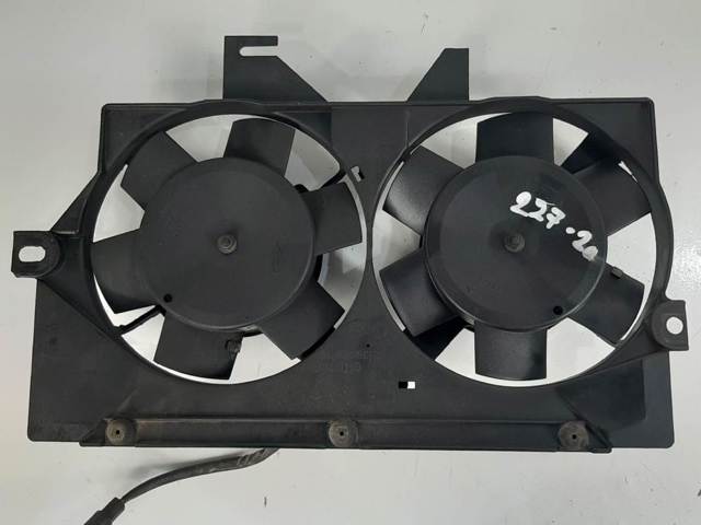 Difusor del radiador del aire acondicionado con ventilador y motor 94VB8C607CF FORD