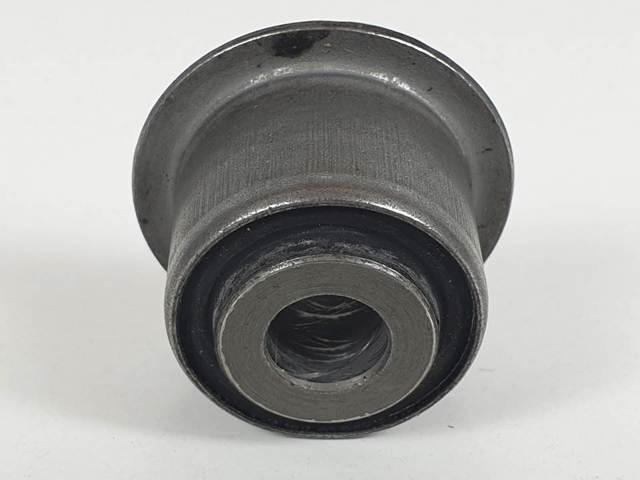 PEUGEOT 96110483 Buje delantero inferior del brazo de suspensión  disponible Valladolid