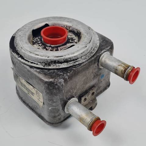 Radiador de aceite debajo del filtro 9650863380 PEUGEOT