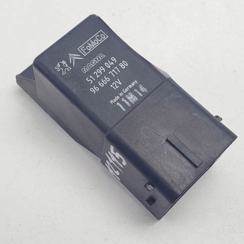 Relé de los calentadores para Ford Focus DA, HCP, DP