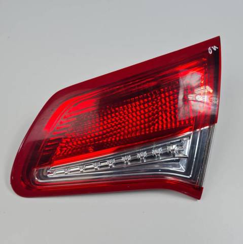 9672155480 PEUGEOT Piloto trasero interior derecho  comprar en Jaén