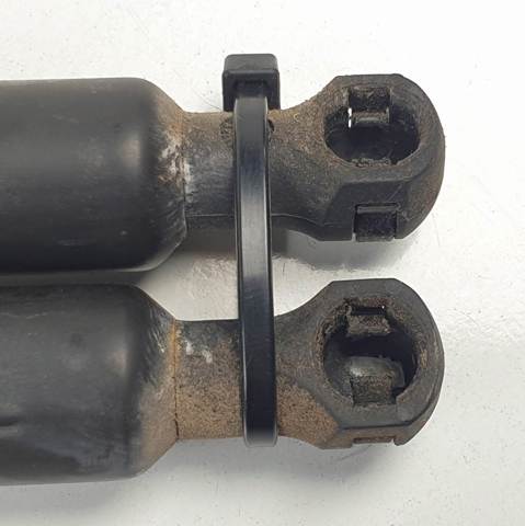 Muelle neumatico maletero 9689004580 PEUGEOT