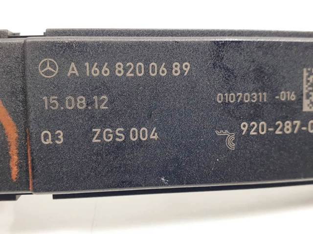 A1668200689 Mercedes