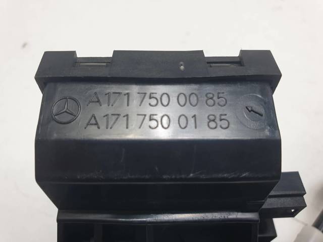 Cierre del maletero Mercedes CLS  (2004-2010)