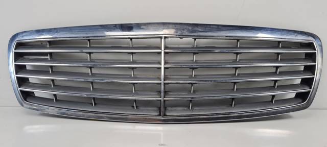 Parrilla para Mercedes E W211