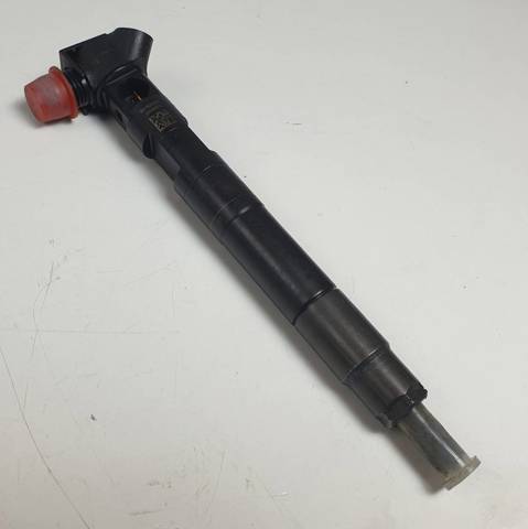 Inyector de combustible A6510703287 MERCEDES