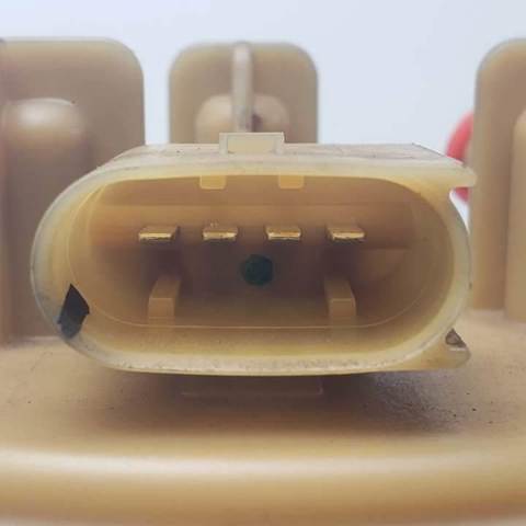 Módulo alimentación de combustible  A9064701894 MERCEDES