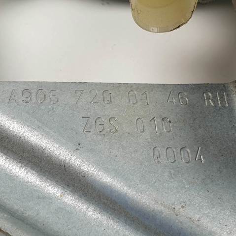 A9067200146 Mercedes