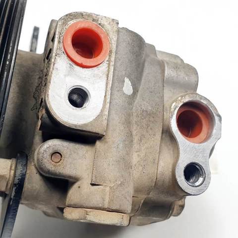AH223A696AB LAND ROVER Bomba de dirección asistida  disponible Ourense