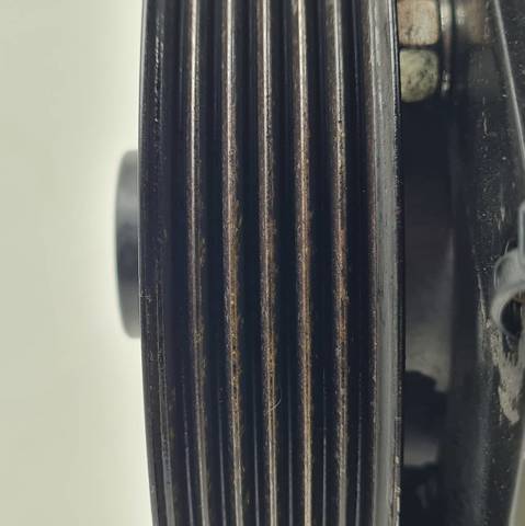 AH223A696AB LAND ROVER Bomba de dirección comprar Madrid