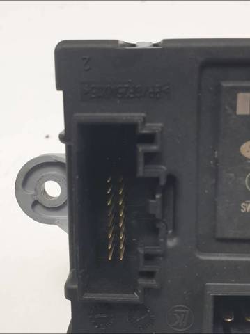 BJ3214D618AC Land Rover