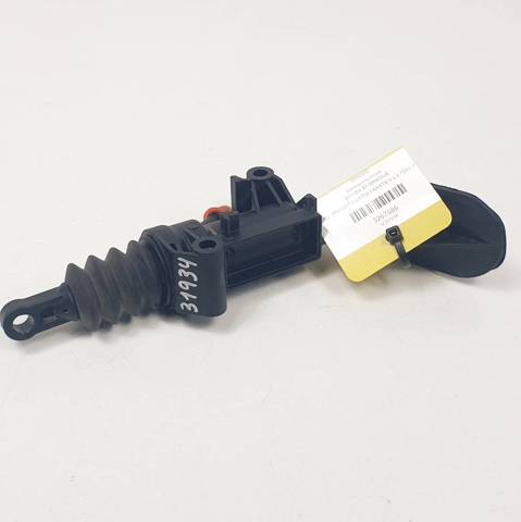 Cilindro de embrague BK217A543BC FORD