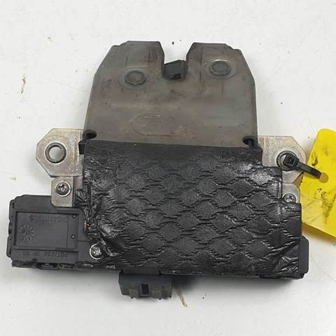 FQR500130 Cerradura de tapa de maletero  comprar en Pontevedra
