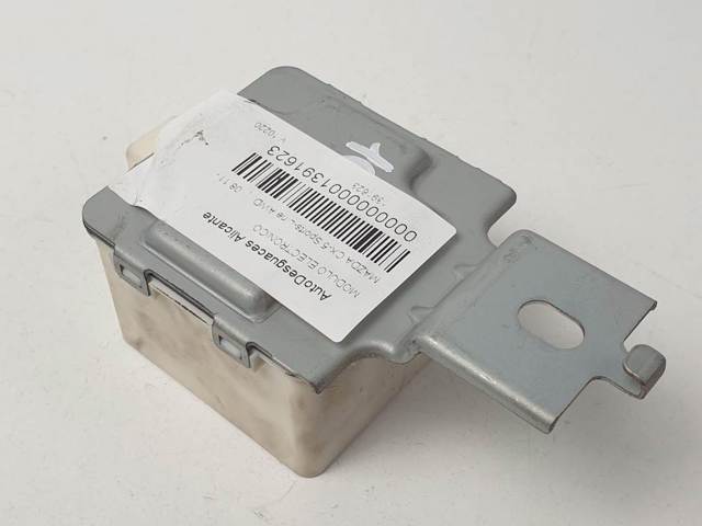 KD45675D4 Mazda