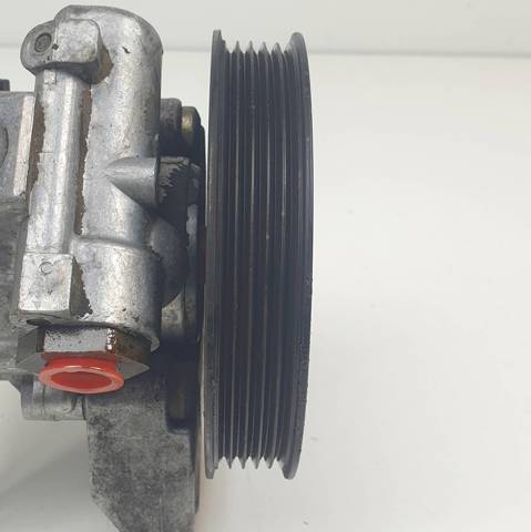 QVB101453 LAND ROVER Bomba de dirección asistida  comprar en Jaén