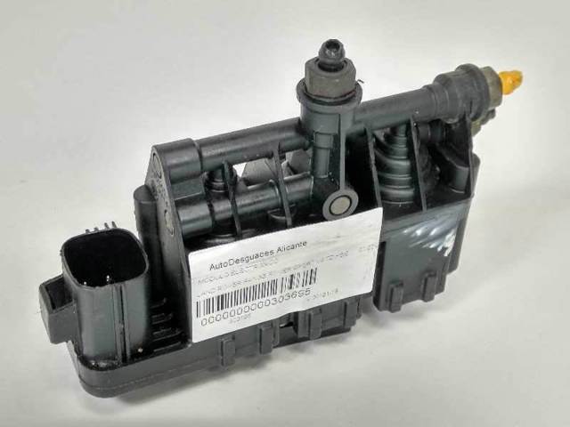 RVH000095 Land Rover