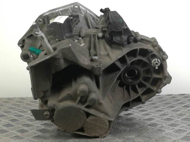 TL4013 Caja de cambios manual completa  disponible Burgos