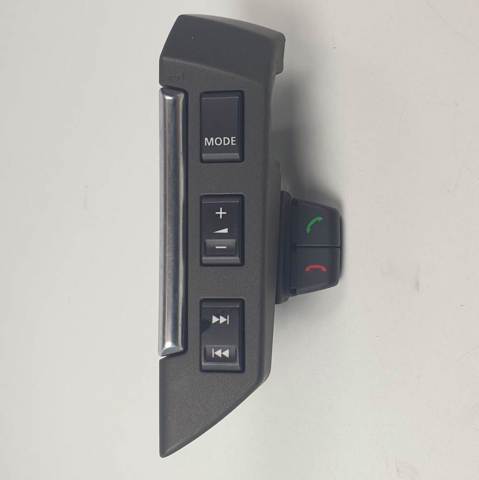 XPD500730 Land Rover