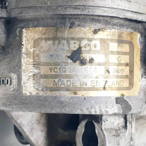 Bomba de vacío del sistema de frenado YC1Q2A451AE FORD