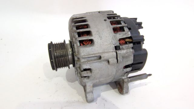 03L903023F Alternador  disponible Burgos