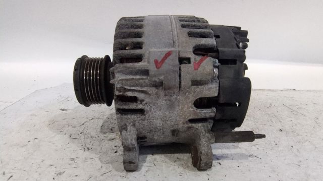 VAG 06F903023C Alternador  comprar en Ponferrada