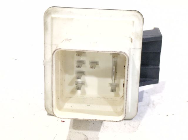 110679886R Renault (RVI)