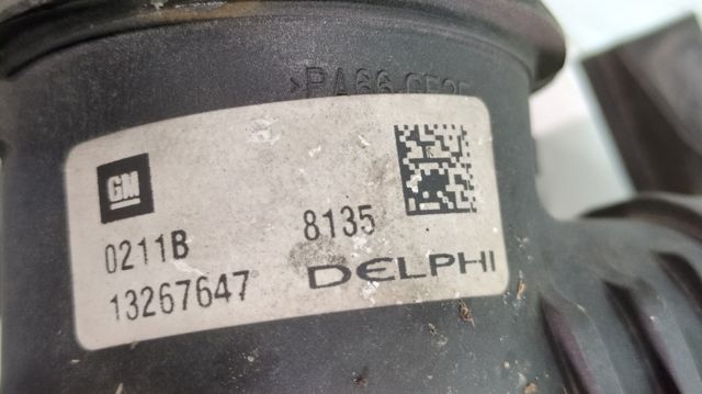Radiador de aire de admisión 13267647 OPEL