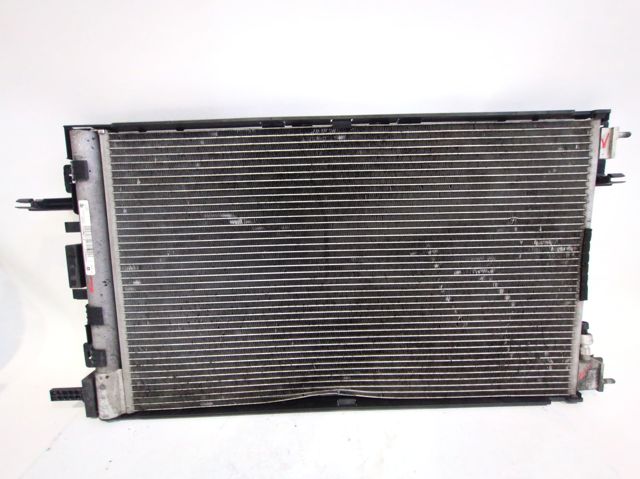 Condensador de aire acondicionado 13330217 OPEL