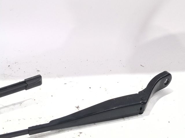 PEUGEOT 1608393380 Brazo del limpiaparabrisas  en stock Terrassa