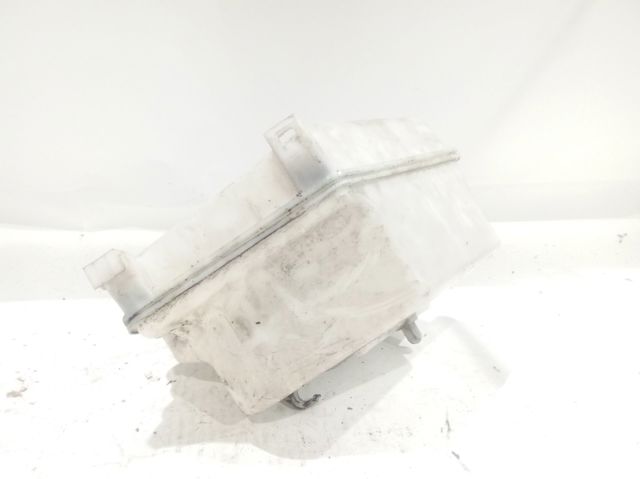 1698690220 Mercedes