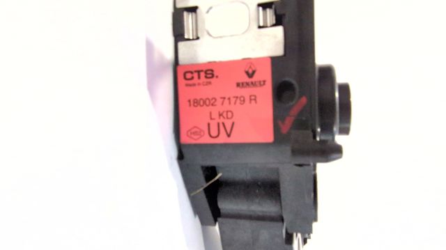 180027179R Pedal del acelerador  en stock Granada