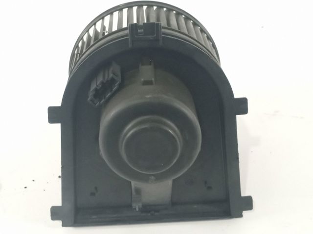 1J1819021C VAG Ventilador habitáculo  en stock Gandía