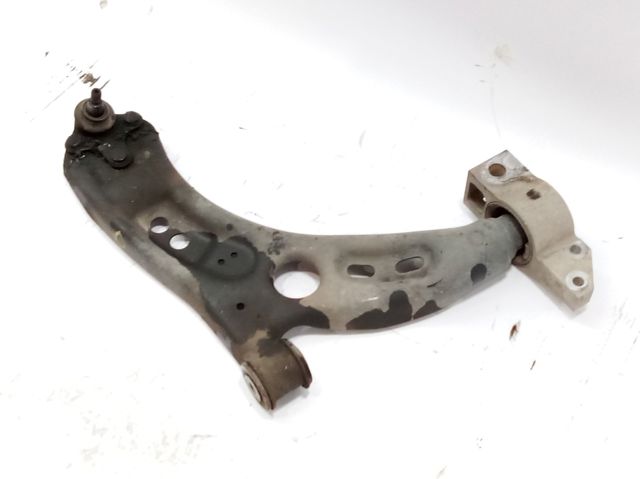 1K0407152BC Brazo inferior derecho de la suspensión delantera  comprar en Pontevedra
