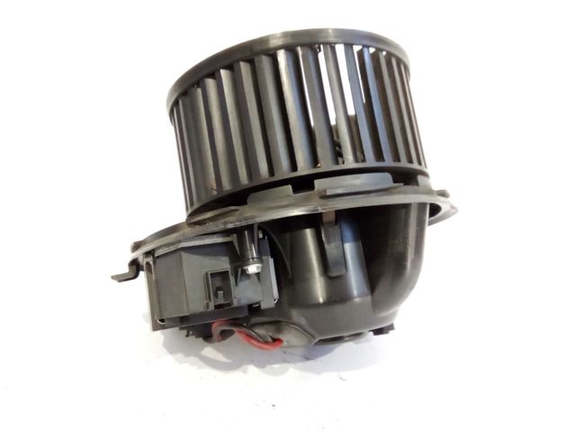 VAG 1K1820015J Motor del ventilador del calefactor  disponible Lugo