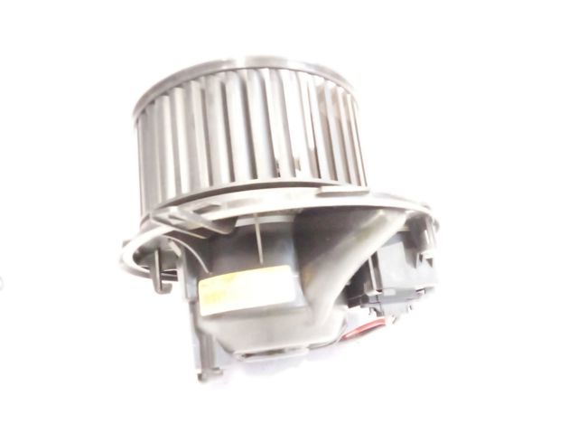 1K1820015J Motor del ventilador del calefactor  disponible Málaga