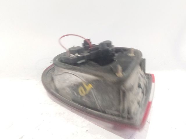 1M5945112 Piloto trasero derecho comprar Sevilla