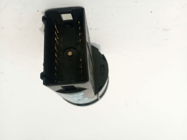1U0941531D Mitsubishi