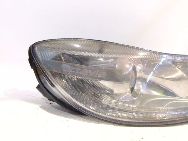 Luz derecha 1Z1941016F VAG