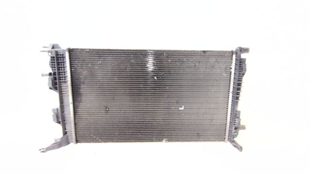 214100002R RENAULT Radiador de refrigeración del motor  comprar en Oviedo