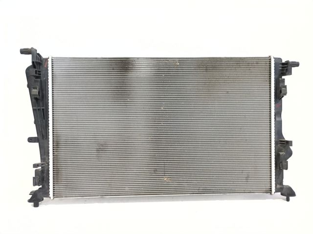 214102845R Radiador de refrigeración del motor  comprar en Pontevedra