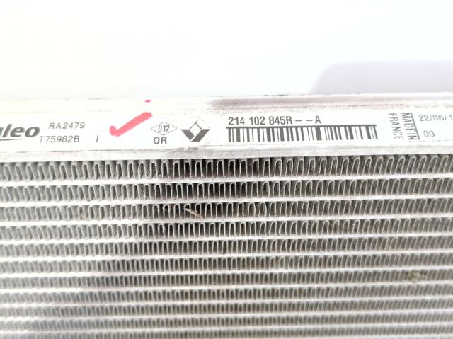 214102845R Radiador  en stock Granada