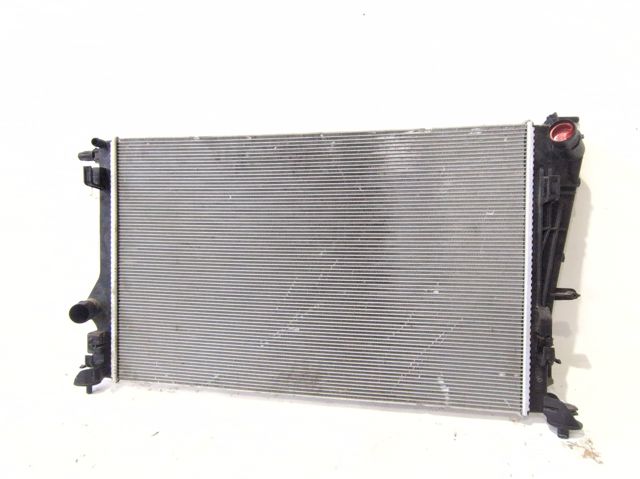 214102845R Radiador de refrigeración del motor  comprar en Reus
